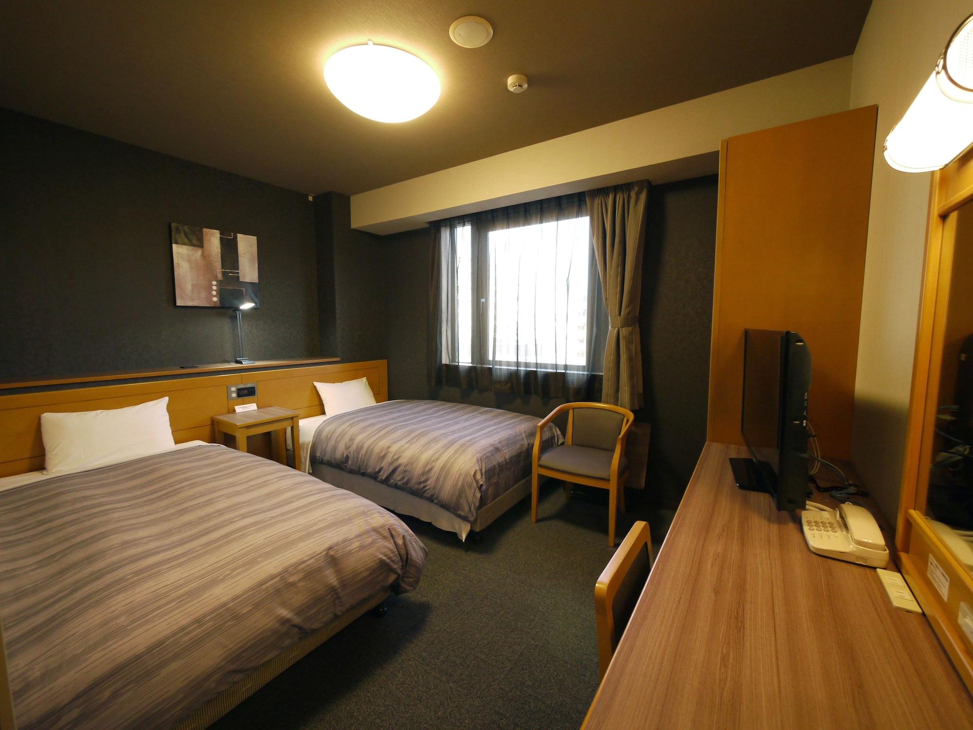 Hotel Route-Inn Sapporo Kitayojo Exterior photo